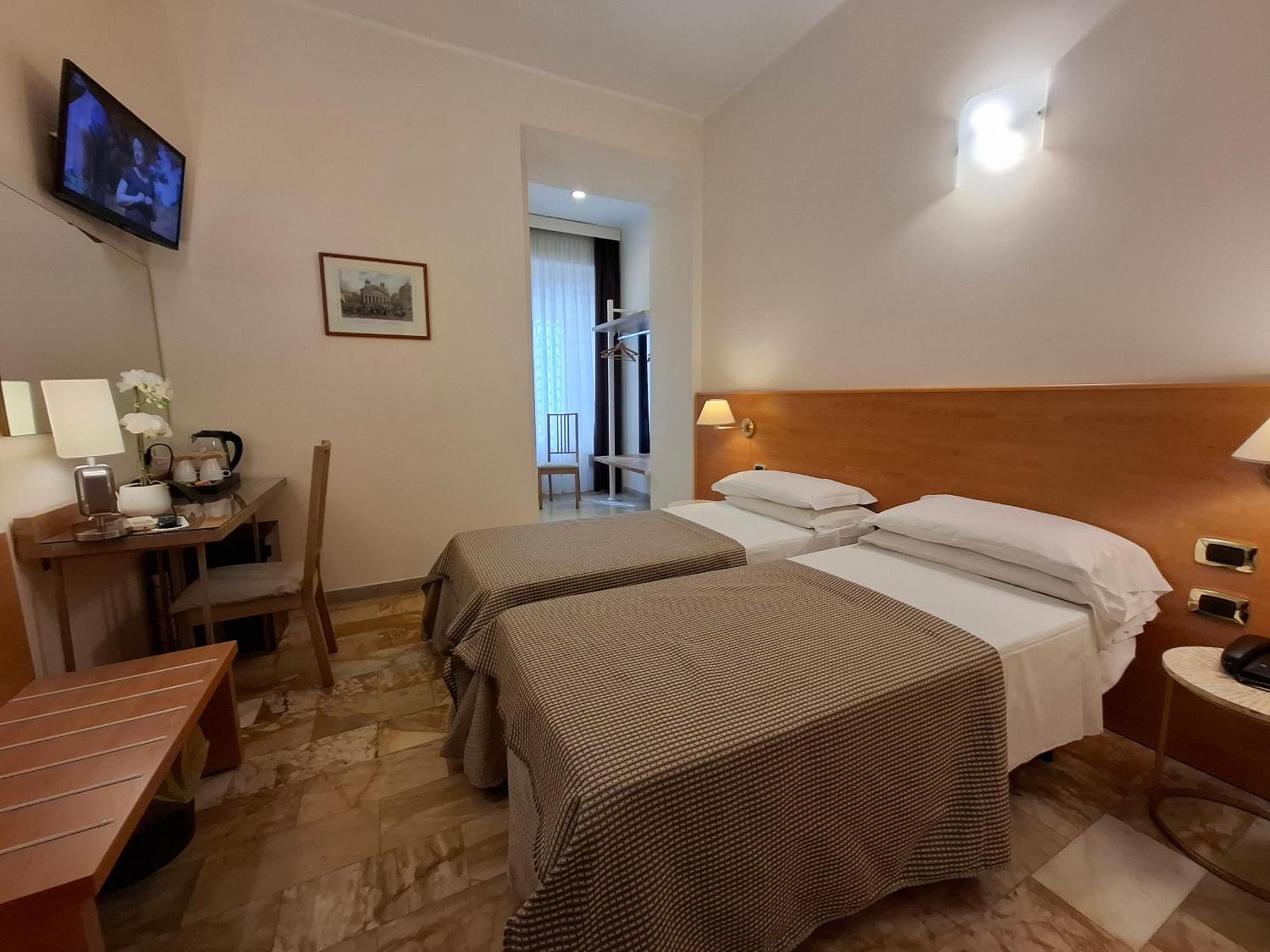 Hotel Principe Eugenio Rome Bagian luar foto